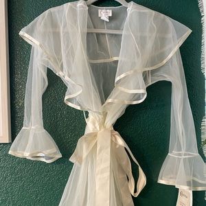 Vintage 80’s Cinema Etoile Sheer Robe